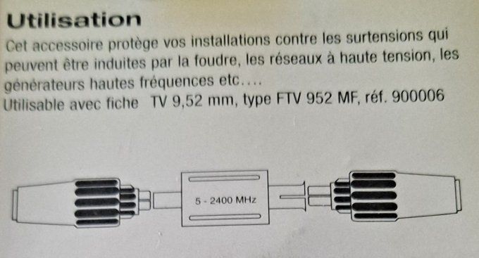 Protection surtension connectique IEC mâle/femelle